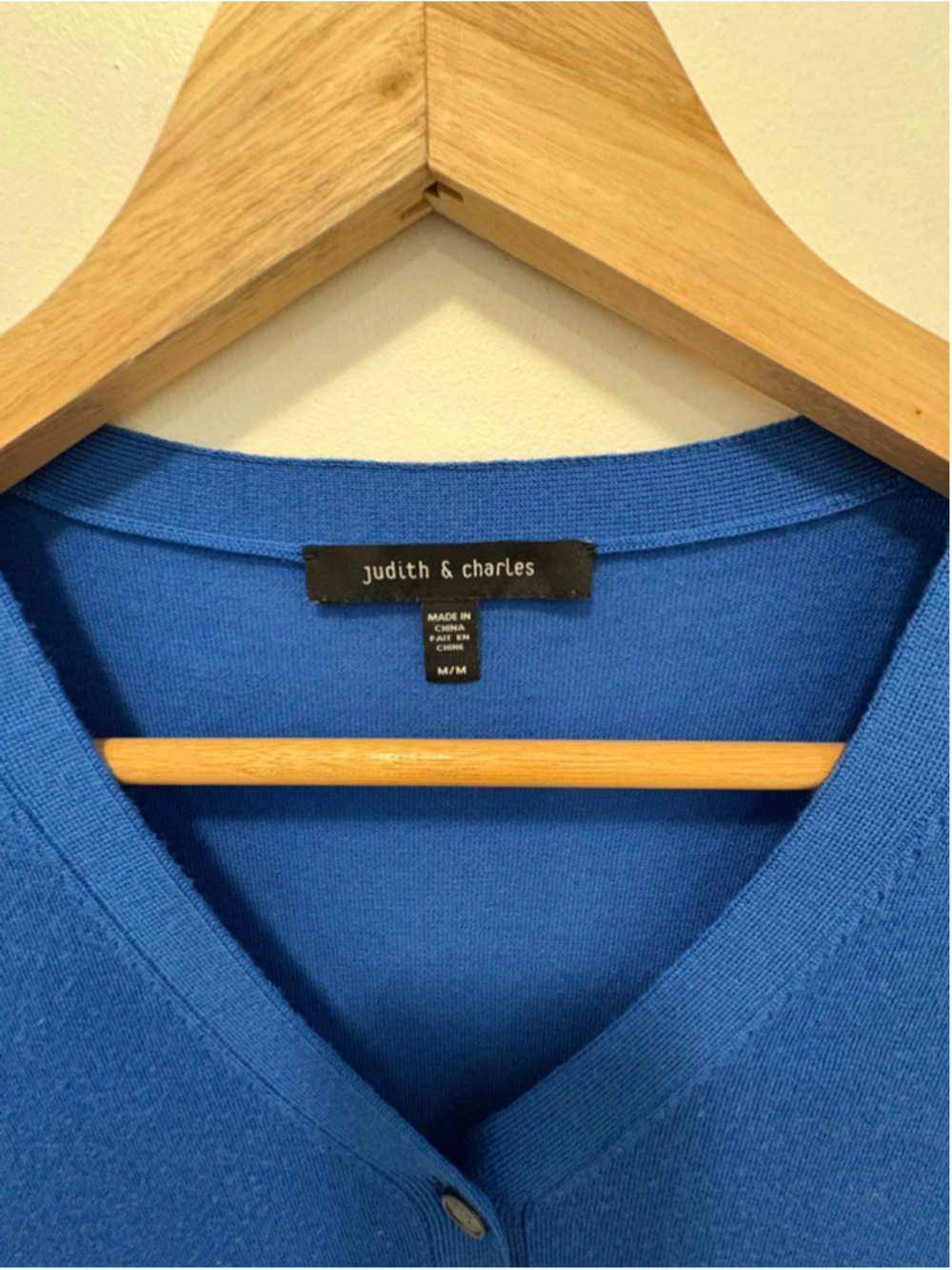 Judith & Charles Blue Cropped Cardigan | V-Neck Button Front | Size M - Picture 3 of 6